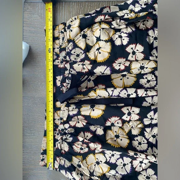 Marc by Marc Jacobs silk skirt with floral print (M) - Picture 8 of 9